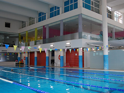 Piscina semiolímpica cubierta gimnasio Leganés